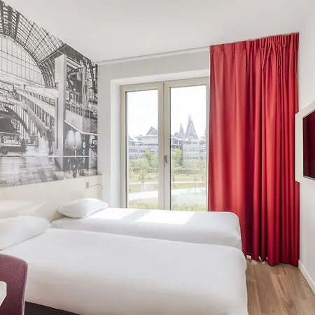 Hotel Zuid 3*